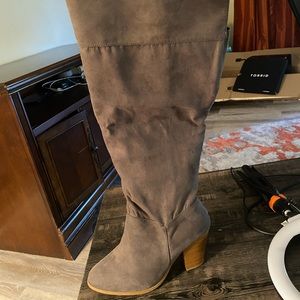 Lane Bryant over knee high boots feels suede like never worn
